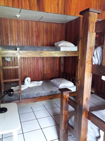 Hostel California Monteverde Bagian luar foto